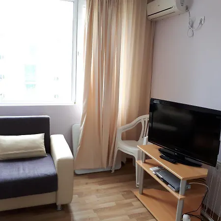 Laguna Family Apartment *